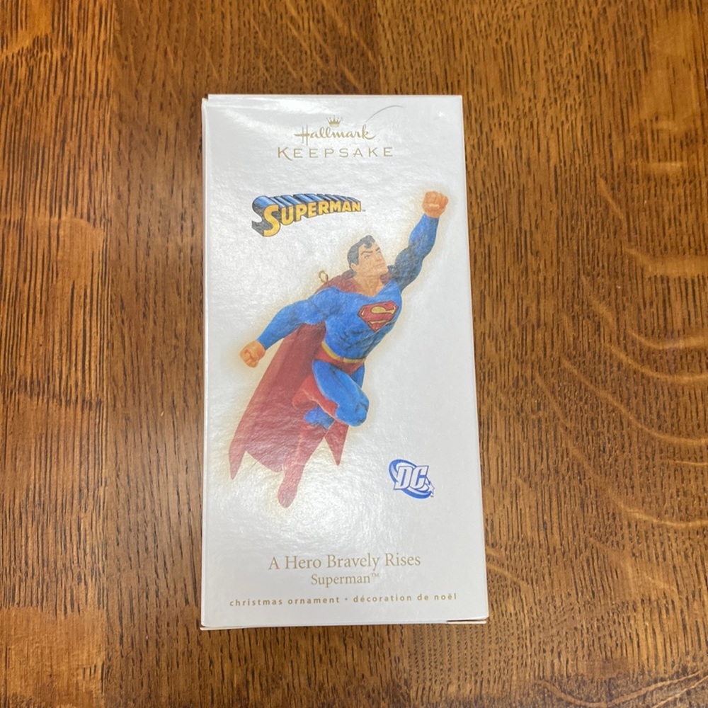 🆕 Superman hallmark keepsake ornament 🆕
